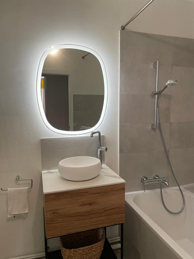 פרפיניין Maison Lligat, Appartements Dans Le Centre Historique מראה חיצוני תמונה